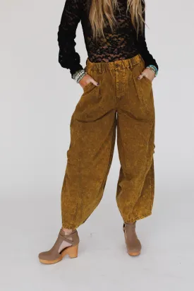 Breathe Easy Chino Pants - Mustard