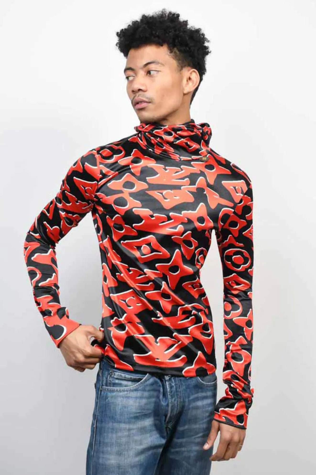 LOUIS VUITTON X URS FISCHER BLACK/RED HOODED TOP
