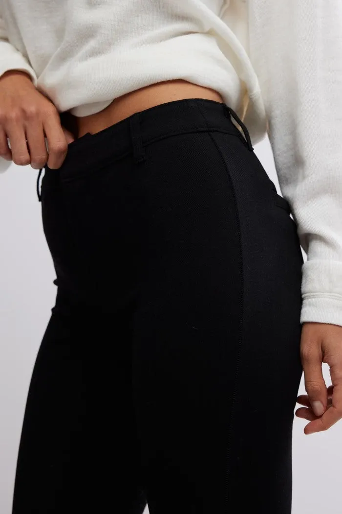 Molly Slim Pant