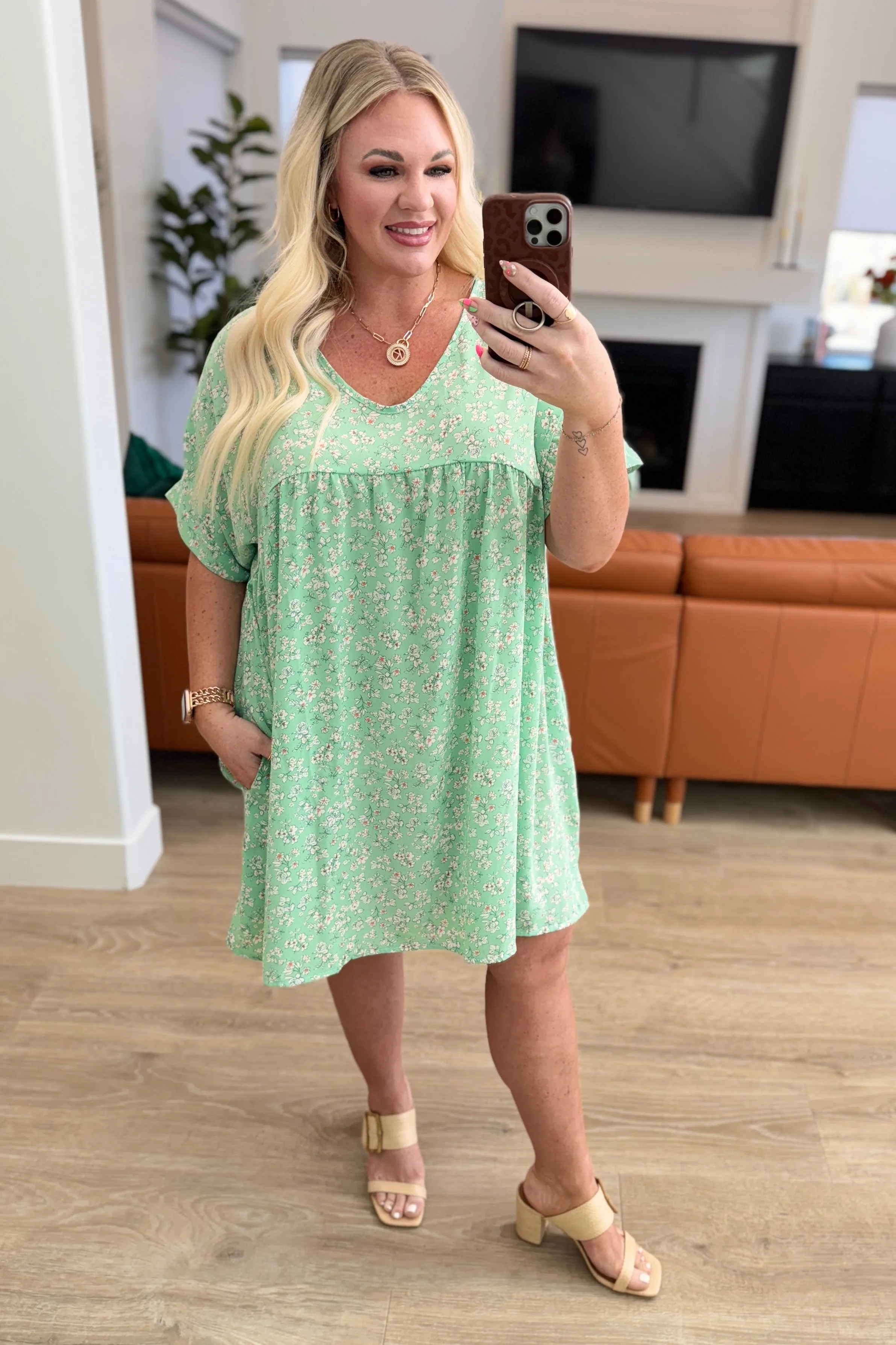 Rodeo Lights Dolman Sleeve Dress in Mint Floral