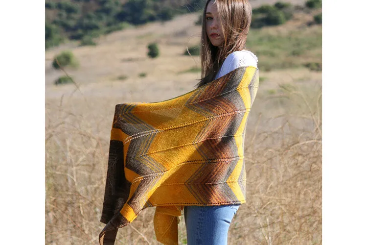 Uneek Fingering Patterns (Urth Yarns) Page 1