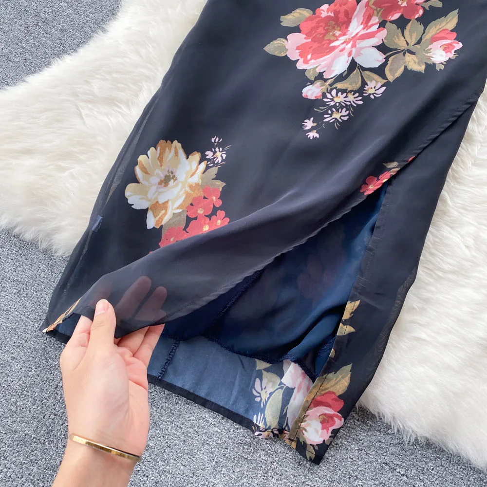 Vintage Floral Printed Black Chiffon Dress