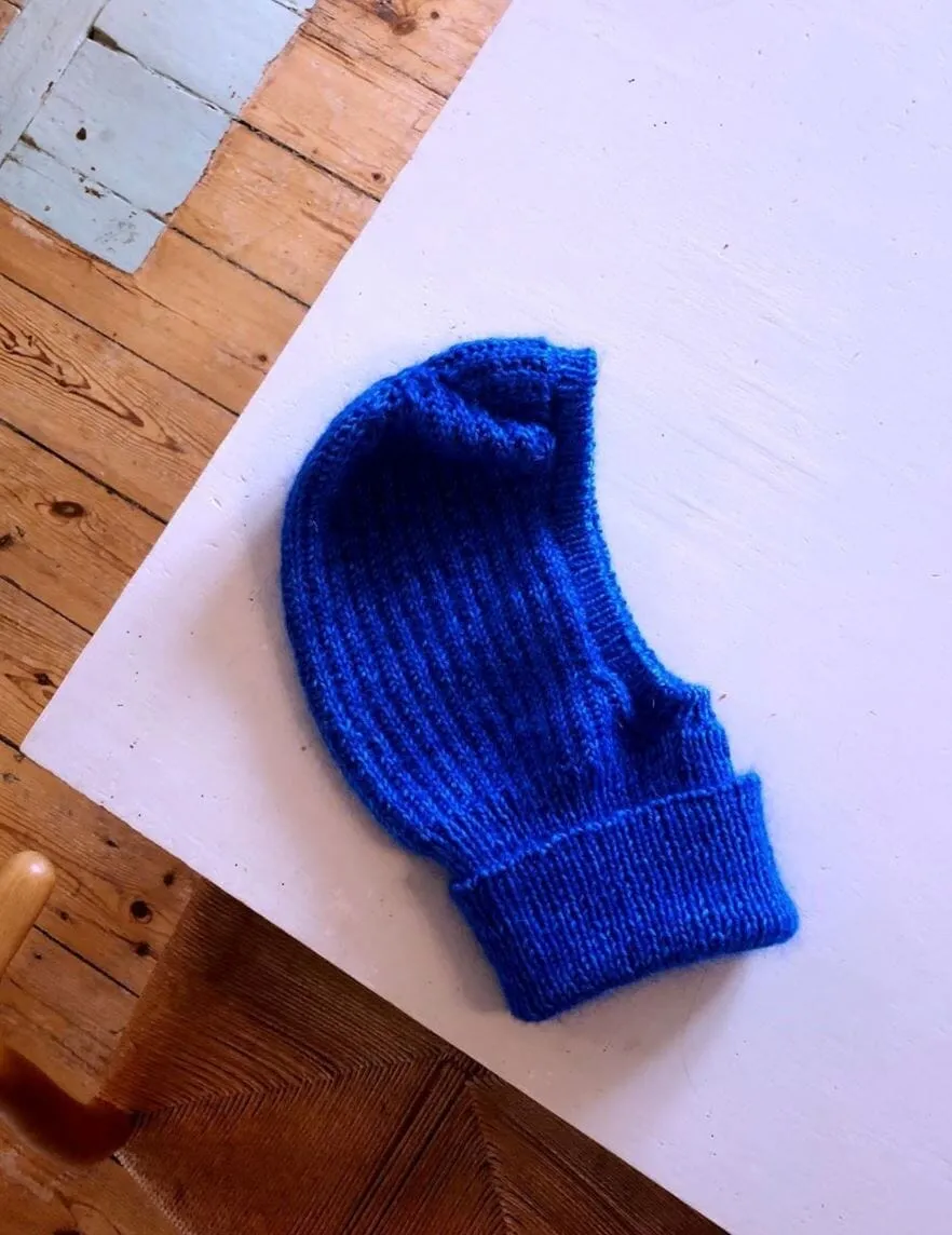 Wonderland Balaclava by Spektakelstrik, knitting pattern